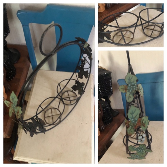 Vintage Hanging METAL PLANT HOLDER w Ivy Leaves - Picture 4 of 8